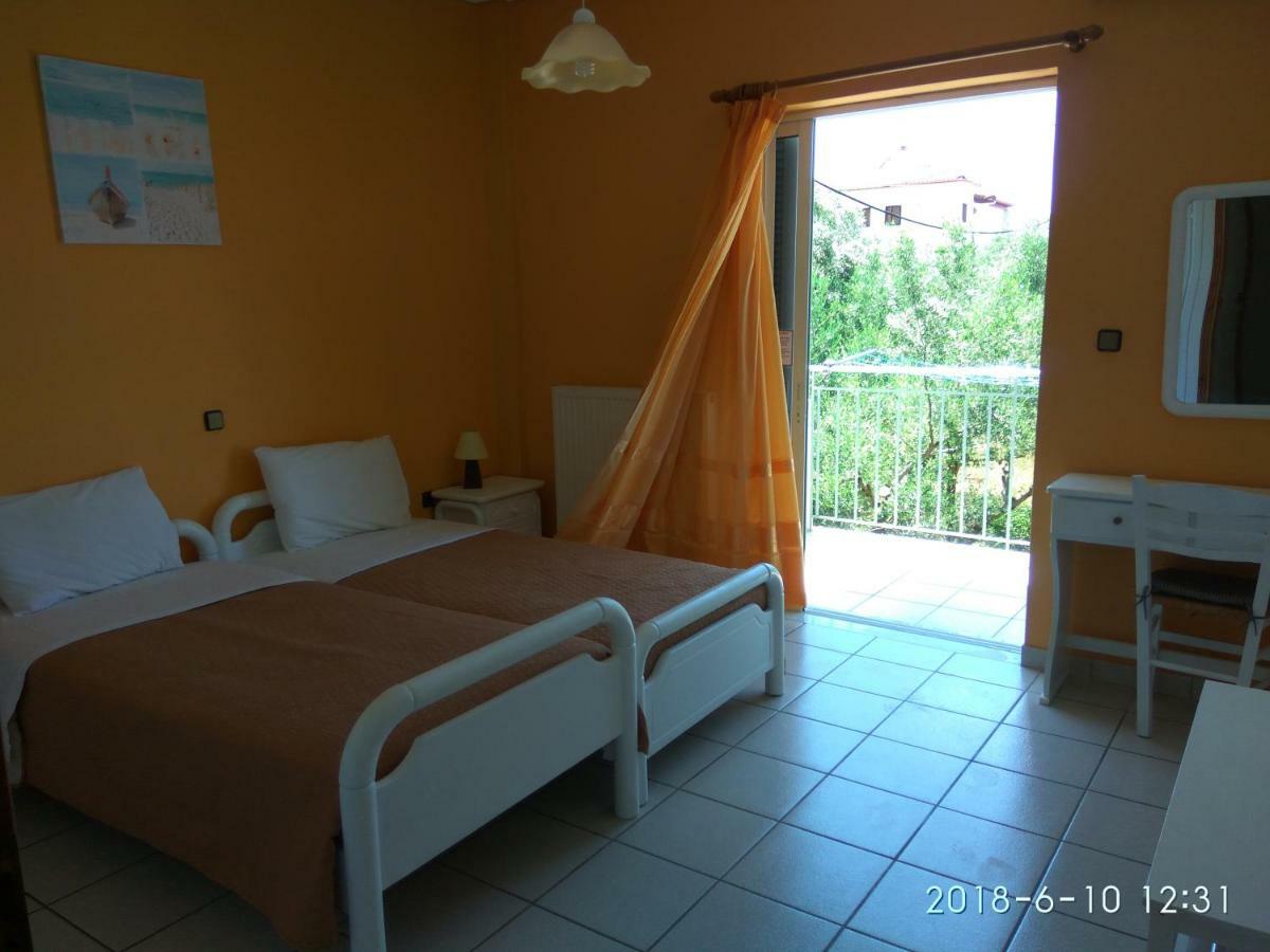 Alexandra Apartments Stoupa Exterior photo